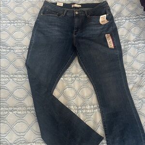 Dark Blue men’s Levi’s Jeans new waist 33 length 34